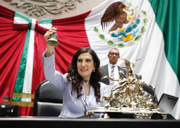 ENVÍA KENIA LÓPEZ RABADÁN A LOS PODERES EJECUTIVO Y JUDICIAL ACUERDO PARA RENOVAR CONSEJERÍAS DEL INE