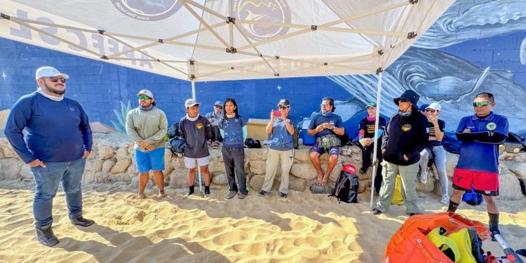 REALIZAN SIMULACRO DE ATENCIÓN A BALLENAS ENMALLADAS EN PLAYA EL CORSARIO