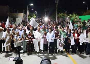 ENTREGA GOBERNADOR OBRAS Y ESPACIOS PÚBLICOS EN BENEFICIO DE FAMILIAS DE VILLAS DE GUADALUPE EN LA PAZ