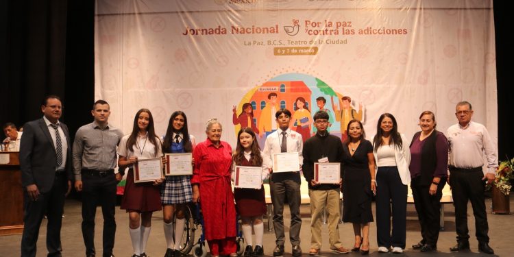 UMF NO. 40 DEL IMSS BAJA CALIFORNIA SUR REALIZA EXAMEN  DE FONDO DE OJO Y VASECTOMÍAS DURANTE FIN DE SEMANA