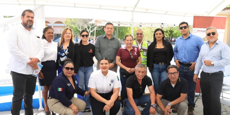 CAPACITAN A SUPERVISORES ESCOLARES EN  PROTOCOLO ANTE CASOS PROBABLES DE SARAMPIÓN