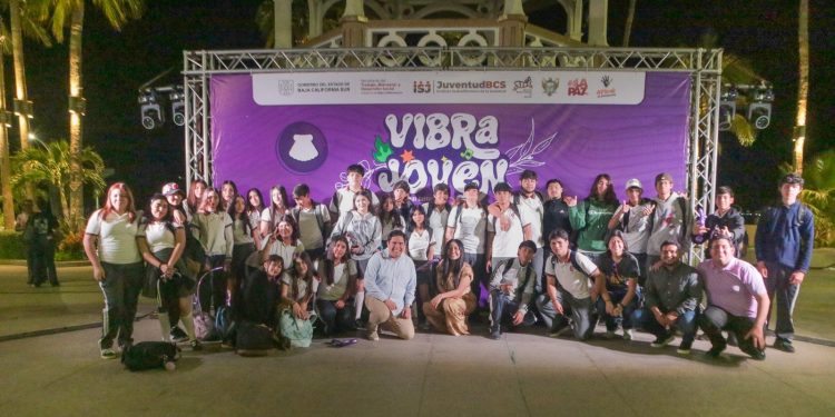 REÚNE GOBIERNO DEL ESTADO A MAS DE MIL JÓVENES EN FESTIVALES CULTURALES VIBRA JOVEN