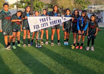 GLORIOSO SEGUNDO LUGAR EN EL TORNEO DE FUTBOL DE PRIMARIAS