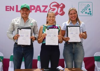 ICATEBCS Y OOMSAPAS LA PAZ FIRMAN CONVENIO PARA CAPACITAR Y CERTIFICAR AL PERSONAL OPERATIVO