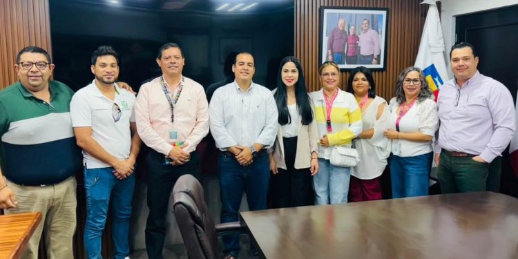 “SEGUIREMOS FORTALECIENDO EL SECTOR PECUARIO EN BAJA CALIFORNIA SUR”: VÍCTOR CASTRO COSÍO