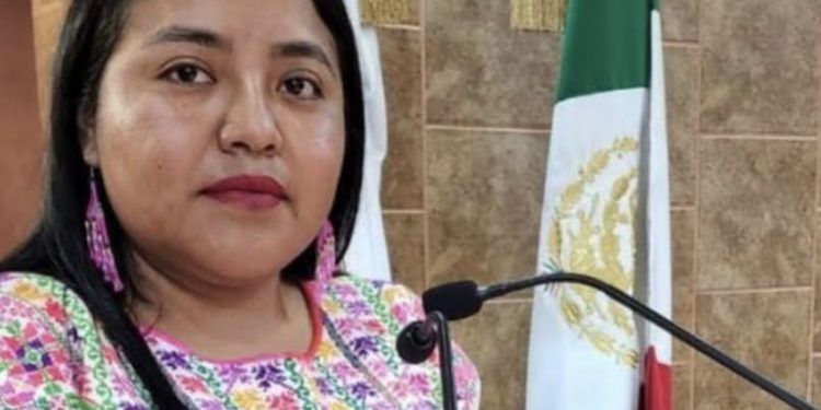 DIPUTADA EVELYN SÁNCHEZ PROPONE BLINDAR LEGALMENTE LOS TEXTILES INDÍGENAS CONTRA EL PLAGIO