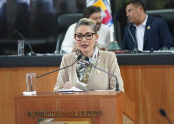 PROPONE LA DIPUTADA  KARINA OLIVAS TIPIFICAR EL ACECHO EN EL CÓDIGO PENAL