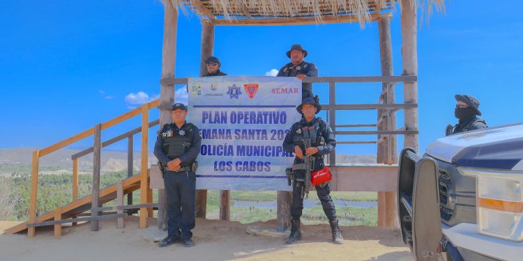 POLICÍA RURAL DE LOS CABOS RECORRE LA ZONA NORTE CON LABORES DE VIGILANCIA POR SEMANA SANTA
