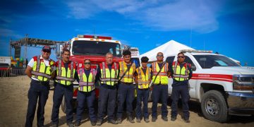 SUPERVISA ALCALDE CHRISTIAN AGÚNDEZ SEGURIDAD Y ATENCIÓN CIUDADANA EN PLAYA EL CHILENO