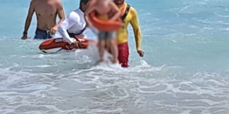 APRUEBA CABILDO RECURSOS PARA OBRAS DE ELECTRIFICACIÓN EN COLONIAS DE SAN JOSÉ DEL CABO