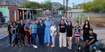 SUPERVISA EDITH AGUILAR, OBRA DE PAVIMENTACIÓN EN ACCESO A COLONIA VETERANOS