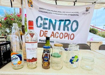 “ CAZA BACHES “ ATIENDE VIALIDADES EN SAN BERNABÉ, CHAMIZAL Y ACCESO AL AEROPUERTO INTERNACIONAL DE LOS CABOS