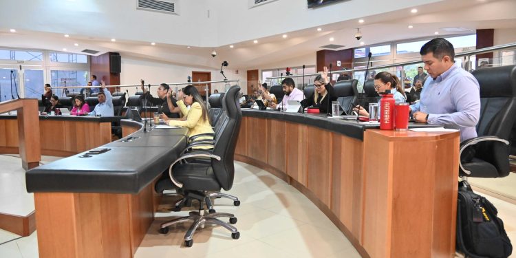 AVALA CONGRESO DE BCS REFORMA CONSTITUCIONAL EN MATERIA DE FEMENICIDIO