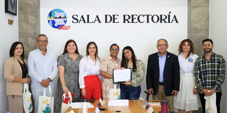 ESTUDIANTE DE LA UABCS OBTIENE PRIMER LUGAR EN CONCURSO “PACEÑO POR UNOS DÍAS”