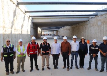 SUPERVISAN AVANCES DE GLORIETA DE LAS MUJERES LIBRES DE BCS EN SAN JOSÉ DEL CABO