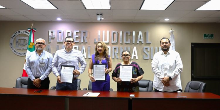 FIRMAN SEDIF Y TRIBUNAL SUPERIOR DE JUSTICIA CONVENIO PARA MODERNIZAR GESTIÓN DE EXPEDIENTES