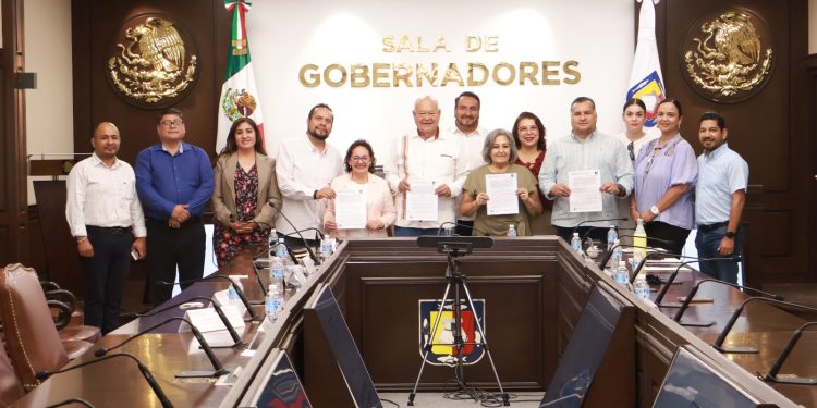 GOBIERNO Y FEDERACIÓN FIRMAN CONVENIO PARA TRES PLANTELES DE LA UNIVERSIDAD NACIONAL ROSARIO CASTELLANOS EN BCS