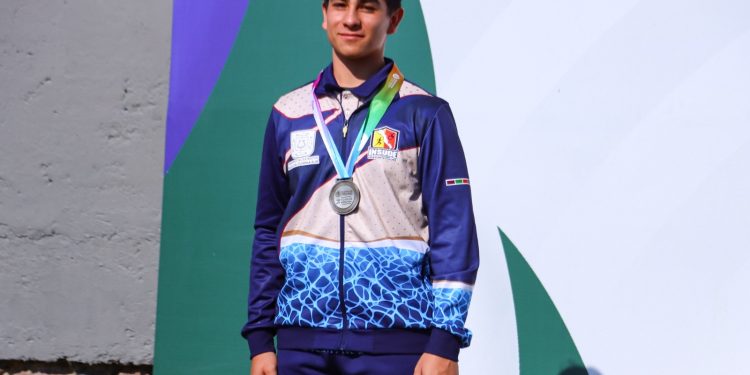 JOSÉ CRUZ VILLARINO CERVANTES CONQUISTA PLATA Y BRONCE PARA BCS EN TIRO DEPORTIVO DE LA ON2026