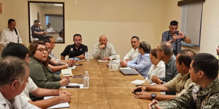 REVISA VÍCTOR CASTRO AVANCES DE OBRA Y SUMINISTRO DE AGUA DEL NUEVO HOSPITAL GENERAL DEL IMSS EN LOS CABOS
