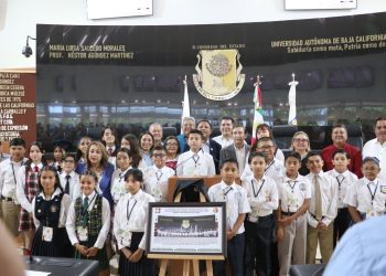 POCO MÁS DE 110 MIL ESTUDIANTES CONMEMORAN EL DÍA  DE LA NIÑEZ CON ACTIVIDADES EDUCATIVAS Y RECREATIVAS
