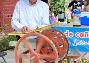    IMPULSO AL COMERCIO LOCAL: MÁS DE 160 PRODUCTORES Y ARTESANOS FORTALECEN LA ECONOMÍA DE LOS CABOS