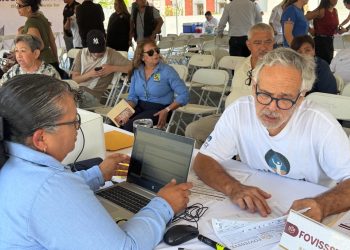 INSTALA ISSSTE BAJA CALIFORNIA SUR MÓDULOS ITINERANTES DE INFORMACIÓN EN EL AYUNTAMIENTO DE LOS CABOS