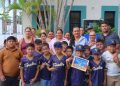 ENTREGAN APOYOS A EQUIPOS DEPORTIVOS INFANTILES DE MIRAFLORES   