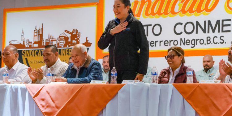 REAFIRMA ALCALDESA EDITH AGUILAR RESPALDO PERMANENTE A TRABAJADORES SALINEROS EN GUERRERO NEGRO