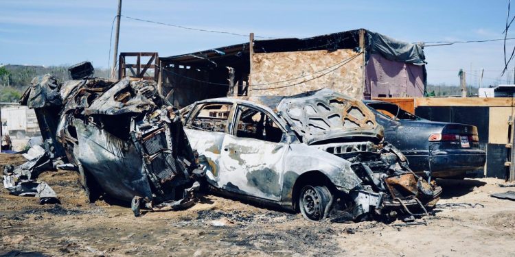 GOBIERNO MUNICIPAL ATIENDE A FAMILIAS AFECTADAS POR INCENDIO EN COLONIA LÓPEZ OBRADOR