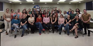 CAPACITAN A PERSONAL DOCENTE DE UABCS LOS CABOS  SOBRE EL USO DE LA INTELIGENCIA ARTIFICIAL