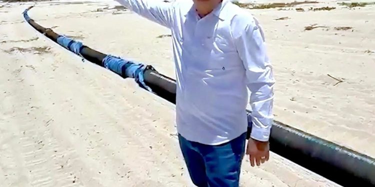 SUPERVISAN LABORES DE DRAGADO EN PUERTO LOS CABOS PARA GARANTIZAR PROTECCIÓN AMBIENTAL