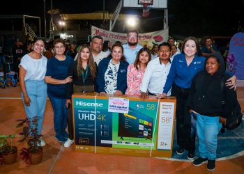 ENCABEZA EDITH AGUILAR FESTEJO DEL DÍA DE LAS MADRES Y LA NIÑEZ EN VIZCAÍNO