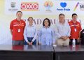 FESTEJA CHRISTIAN AGÚNDEZ A MAESTRAS Y MAESTROS DE LOS CABOS