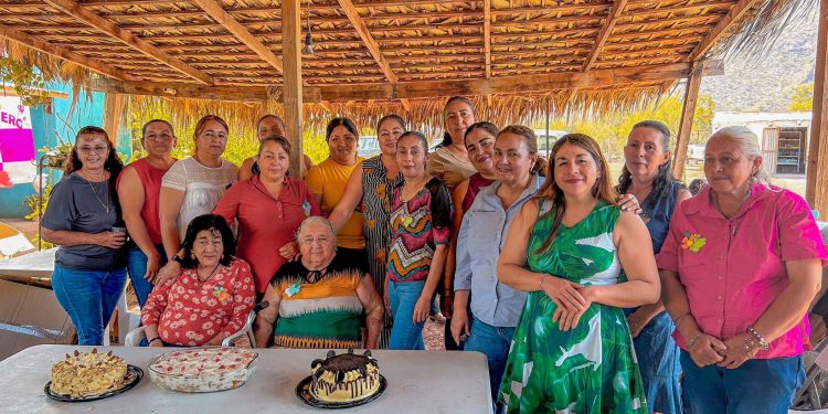 CELINA RAMÍREZ ENCABEZA FESTEJOS DEL DÍA DE LAS MADRES Y DÍA DE LA NIÑEZ EN SANTA MARTHA