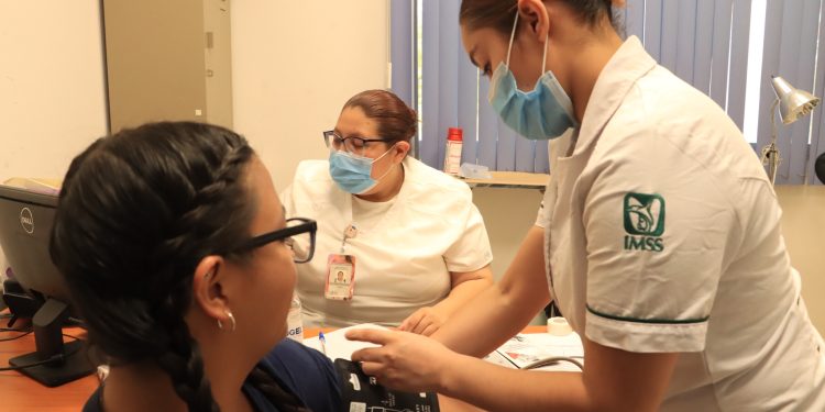 UABCS E IMSS IMPULSAN JORNADA PARA FORTALECER EL AUTOCUIDADO Y LA SALUD UNIVERSITARIA