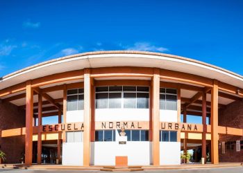 BENEMÉRITA ESCUELA NORMAL URBANA OFRECERÁ MAESTRÍA EN EDUCACIÓN BÁSICA CON ENFOQUE EN INTELIGENCIA ARTIFICIAL