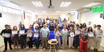 BIOLOGÍA MARINA DE LA UABCS RECONOCE  EXCELENCIA ACADÉMICA Y PRESENTA  PROYECTOS DE INVESTIGACIÓN ESTUDIANTIL