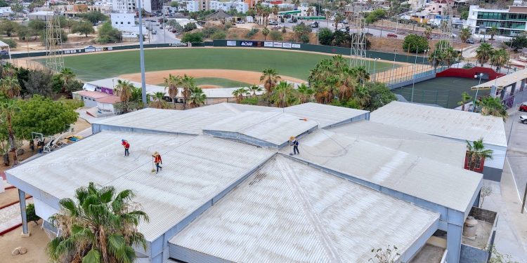 SUMAN 72 CANCHAS DEPORTIVAS REHABILITADAS EN SAN JOSÉ DEL CABO Y CABO SAN LUCAS: CHRISTIÁN AGÚNDEZ