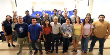 PRESENTAN EN LA UABCS PROPUESTA DE MANEJO Y GUÍA DE AVES PARA FORTALECER CONSERVACIÓN DEL ECOPARQUE DE LA PAZ