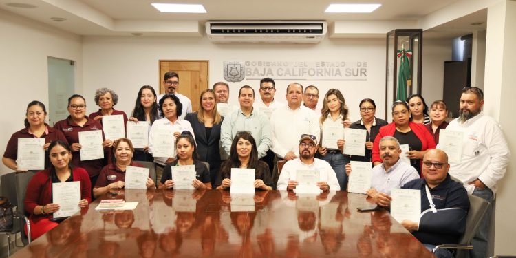 PREMIAN A EQUIPOS GANADORES  DE MISIÓN CONOCIMIENTO 2026