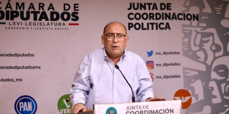 PROPONE RUBÉN MOREIRA REFORMA PARA PROTEGER A DEFENSORES AMBIENTALES