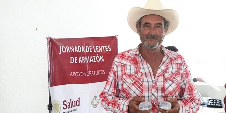 ENTREGA GOBIERNO ESTATAL 650 ANTEOJOS GRATUITOS A POBLACIÓN VULNERABLE