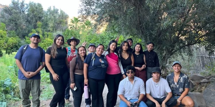 ESTUDIANTES DE LA UABCS APLICAN CONOCIMIENTO ACADÉMICO EN LA LOCALIDAD DE SAN JAVIER