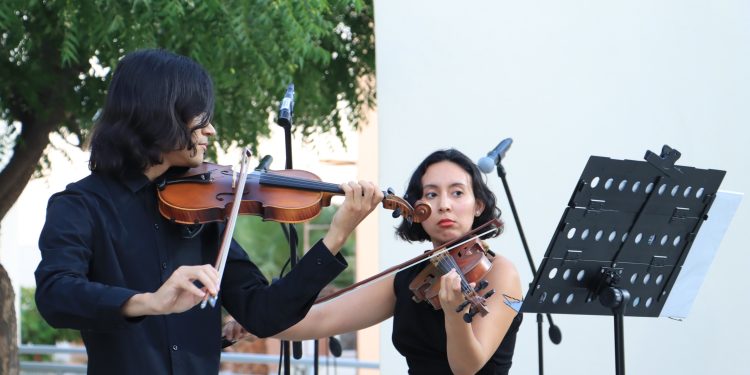 UABCS CELEBRA FESTIVAL UNIVERSITARIO DE LAS ARTES PARA MOSTRAR EL TALENTO Y CREATIVIDAD DE SU COMUNIDAD