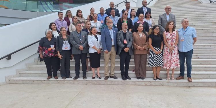UABCS PARTICIPA EN REUNIÓN NACIONAL PARA FORTALECER EL ACCESO A LA INFORMACIÓN Y LA INNOVACIÓN BIBLIOTECARIA