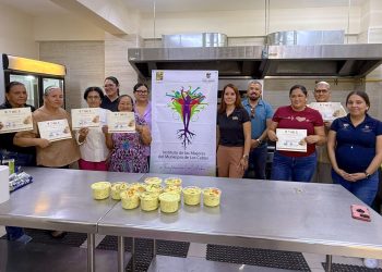 INSTITUTO DE LAS MUJERES IMPULSA EL EMPRENDIMIENTO FEMENINO CON TALLER GASTRONÓMICO EN LA RIBERA
