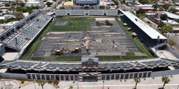 SUBSECRETARIO DE ADMINISTRACIÓN SUPERVISA AVANCE DE LOS TRABAJOS EN EL ESTADIO GUAYCURA