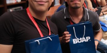 DOS ESTUDIANTES DE LA UABCS PASAN A LA FINAL DE CONCURSO ORGANIZADO POR LA EMBAJADA DE FRANCIA EN MÉXICO