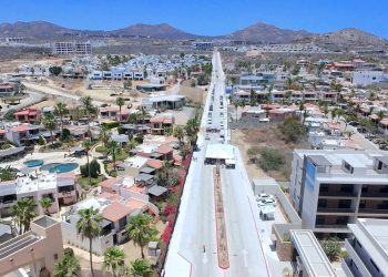 SUPERVISA PRESIDENTE CHRISTIAN AGÚNDEZ AVANCE DE 53 OBRAS EN CALLES Y PARQUES DE LOS CABOS