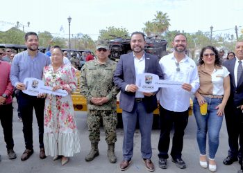 ENTREGA DE NUEVO PARQUE VEHICULAR PARA ZOFEMAT EN LOS CABOS